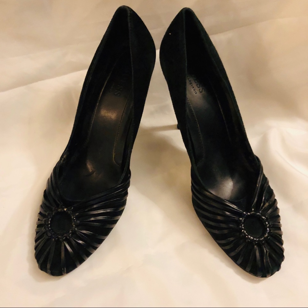 Vintage inspired GUESS Heels.